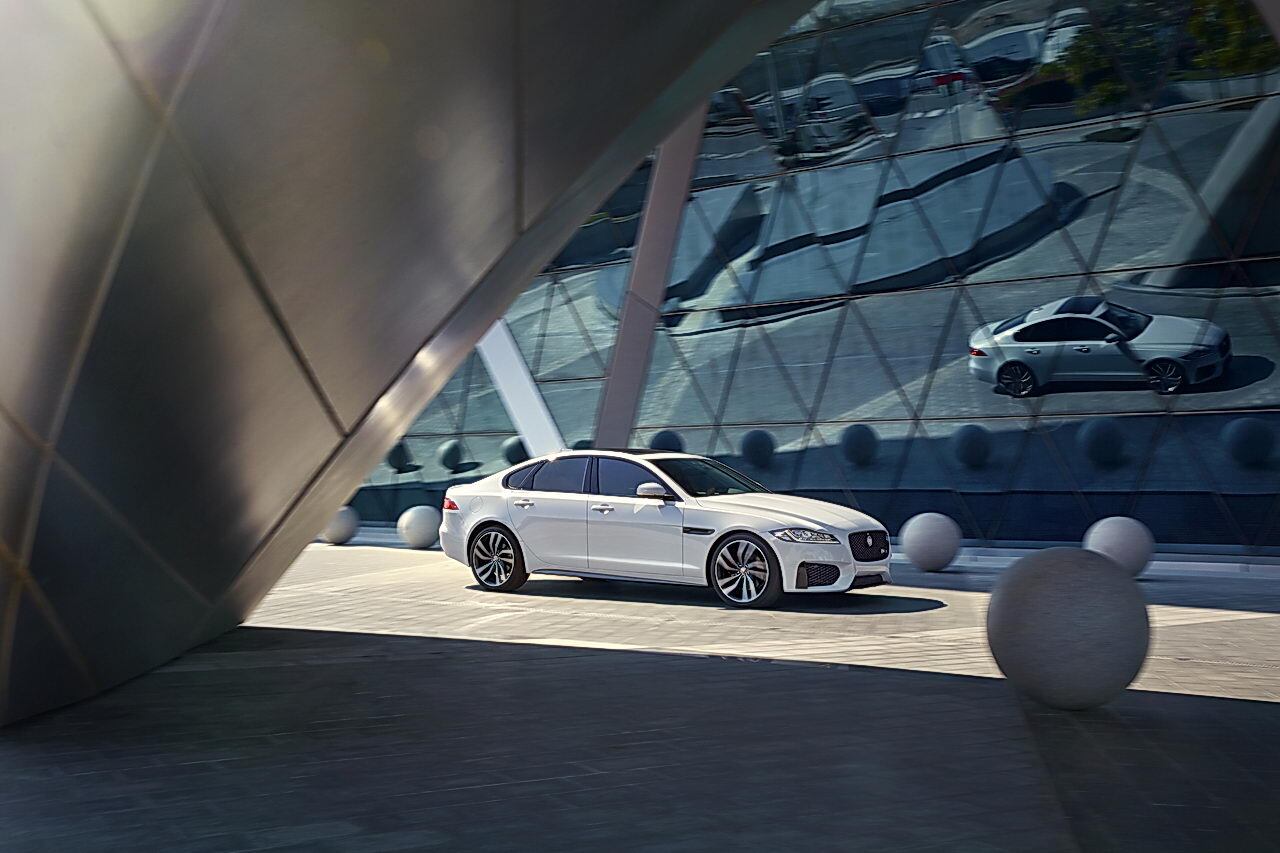 2016 Jaguar XF S