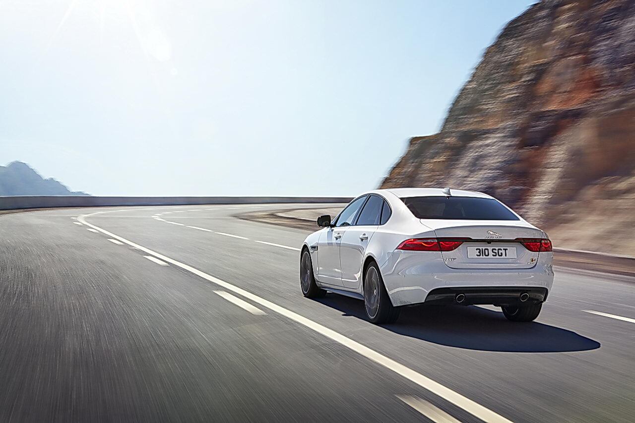 2016 Jaguar XF S