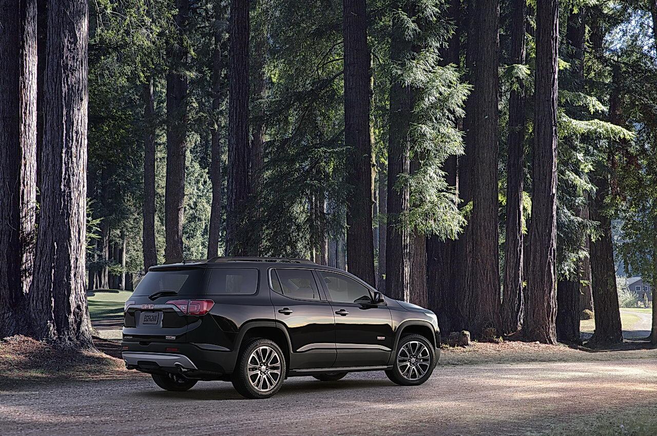 2017 All-New GMC Acadia All Terrain