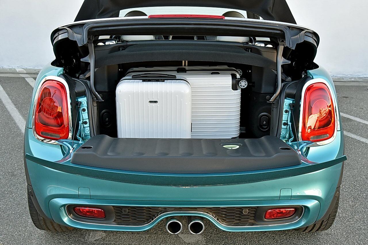 2016 mini cooper s convertible trunk