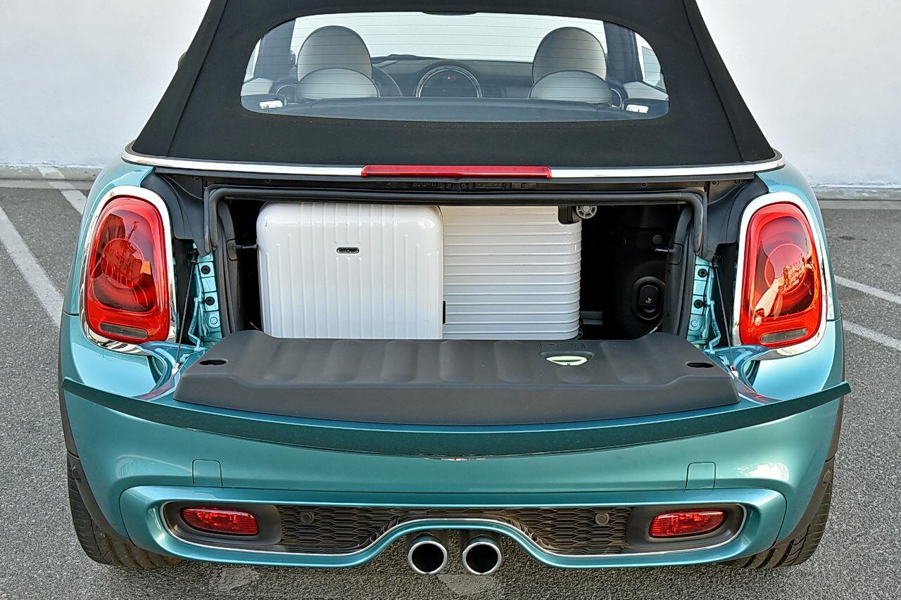 2016 mini cooper s convertible trunk