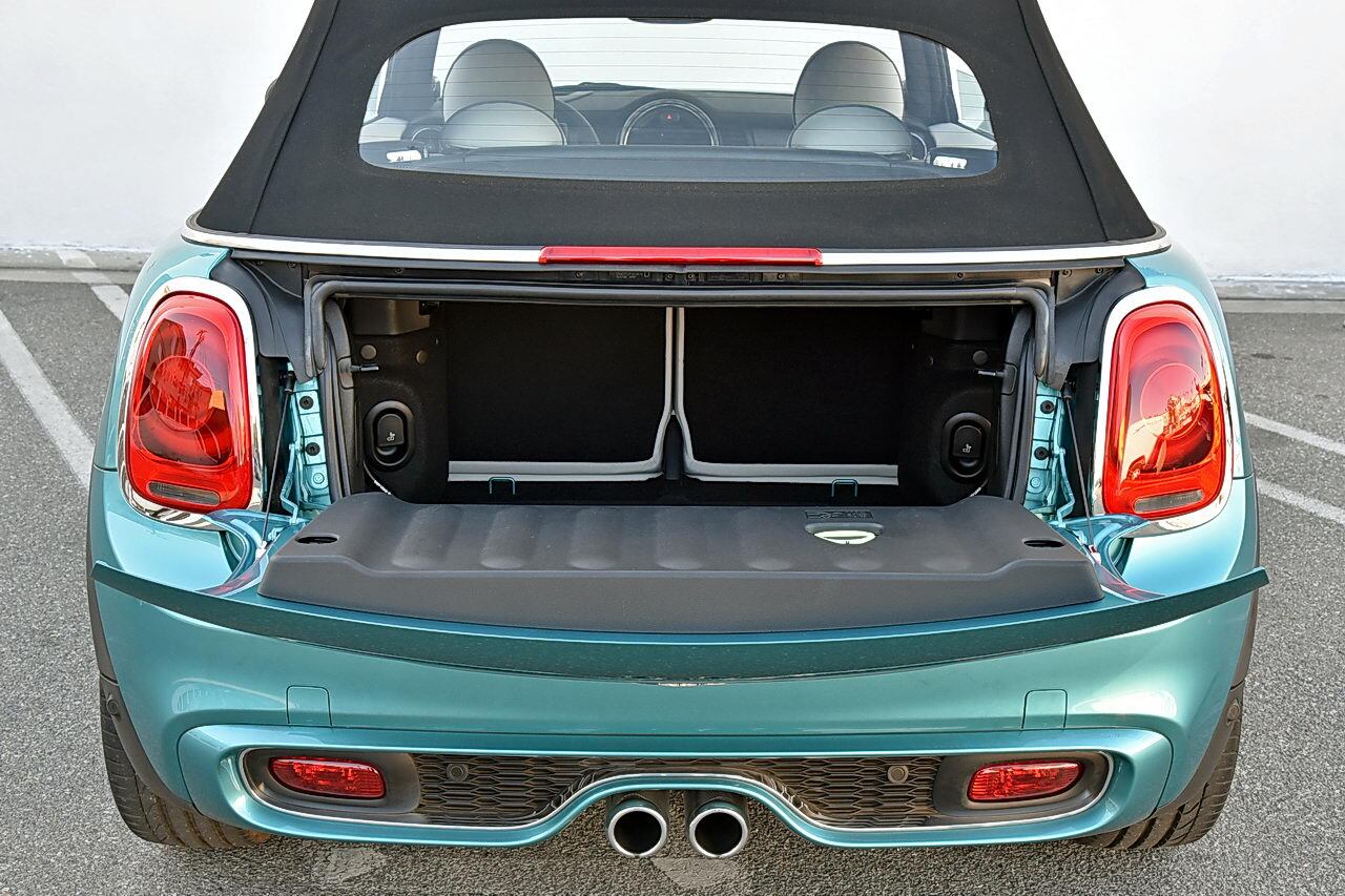 2016 mini cooper s convertible trunk