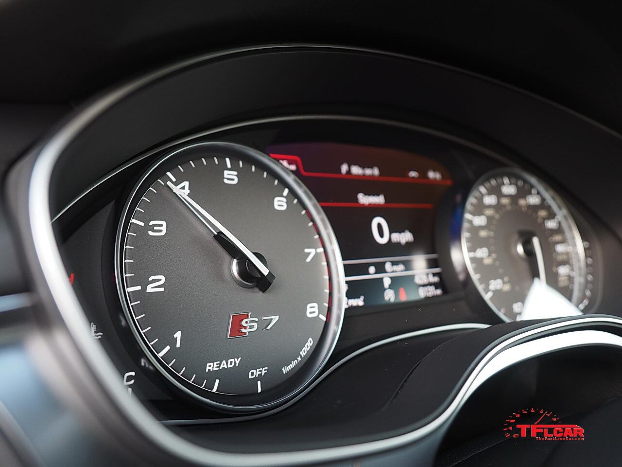 2016 Audi S7 instrument pod