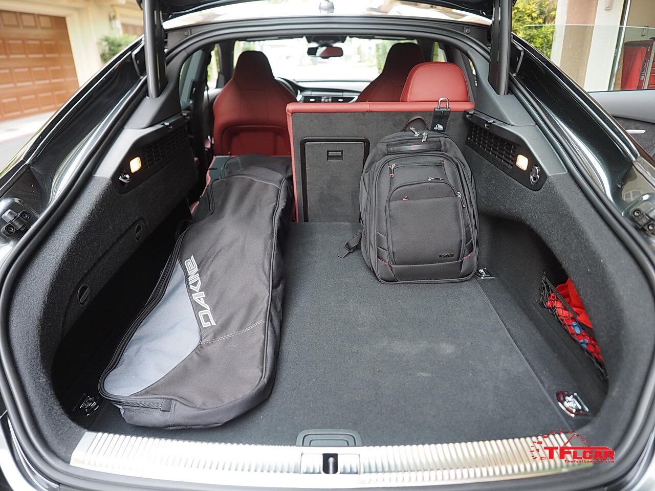 2016 Audi S7 rear cargo area