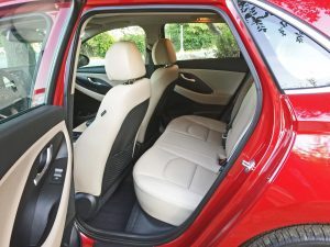 Hyundai Elantra GT RInt