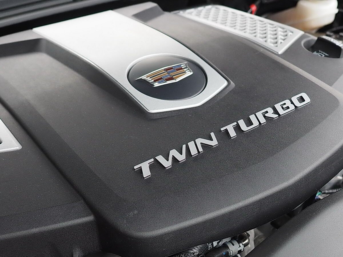 420 hp 3.6L twin-turbo V6 engine
