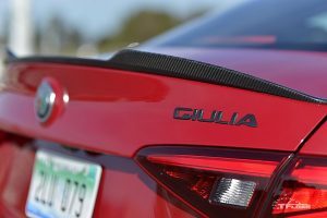 carbon fiber rear decklid spoiler 2020 Alfa Romeo Giulia Quadrifoglio