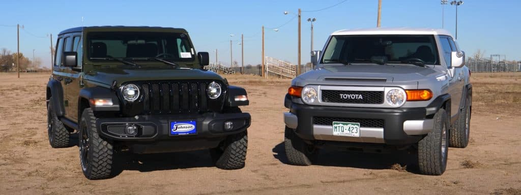 Jeep Wrangler vs Toyota FJ Cruiser Comparison