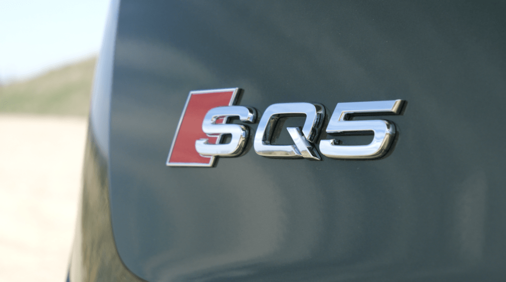 SQ5 Exterior Badge