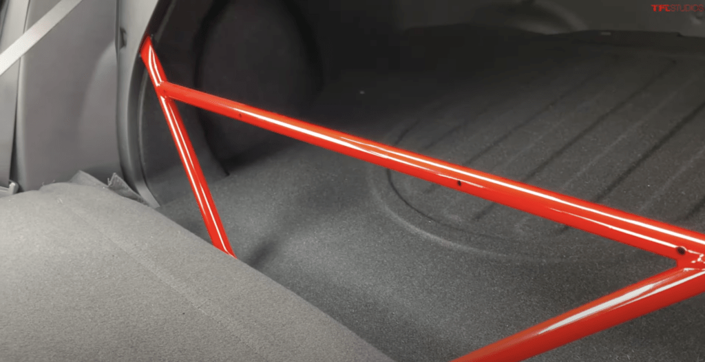 2023 Hyundai Elantra N cross brace