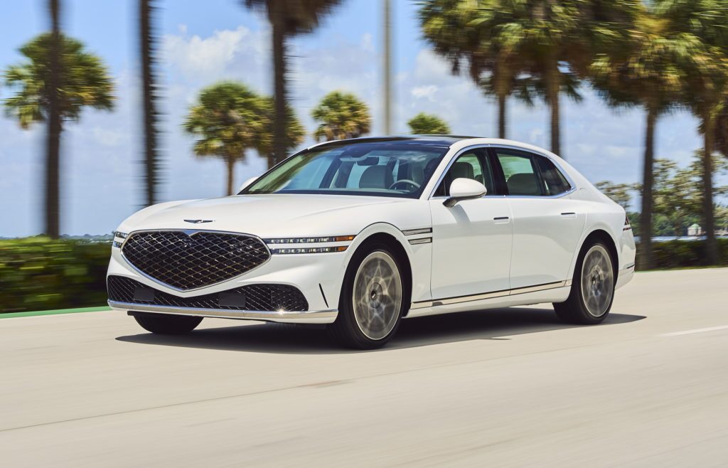 2023 Genesis G90