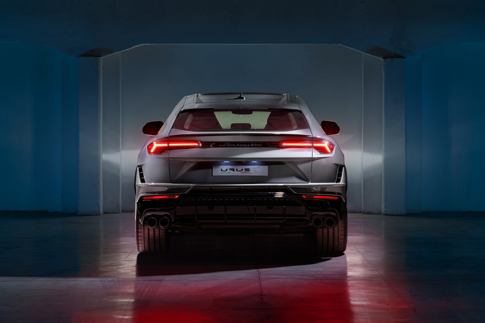 2023 Lamborghini Urus S