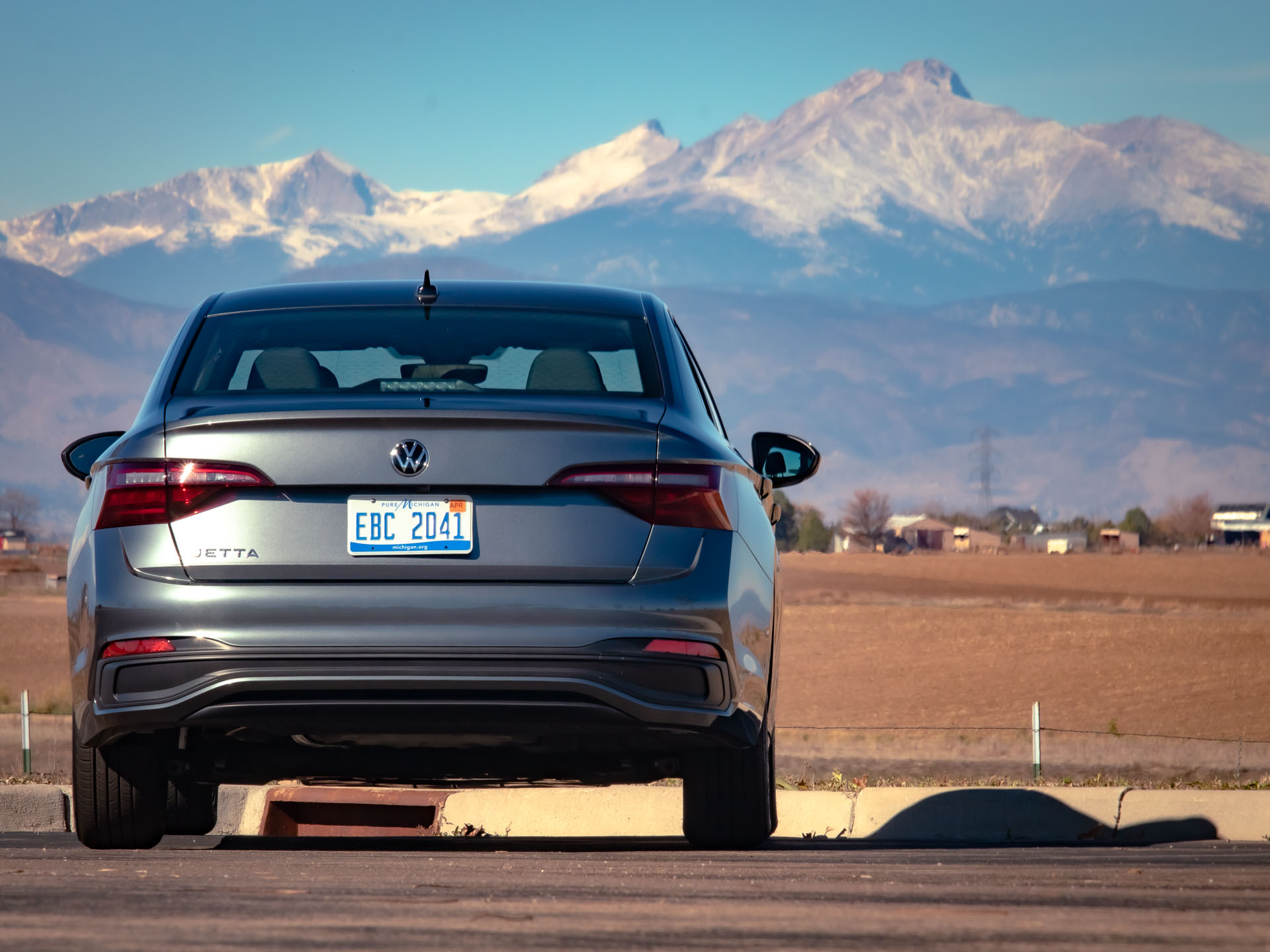 2022 Volkswagen Jetta Sport exterior - rear