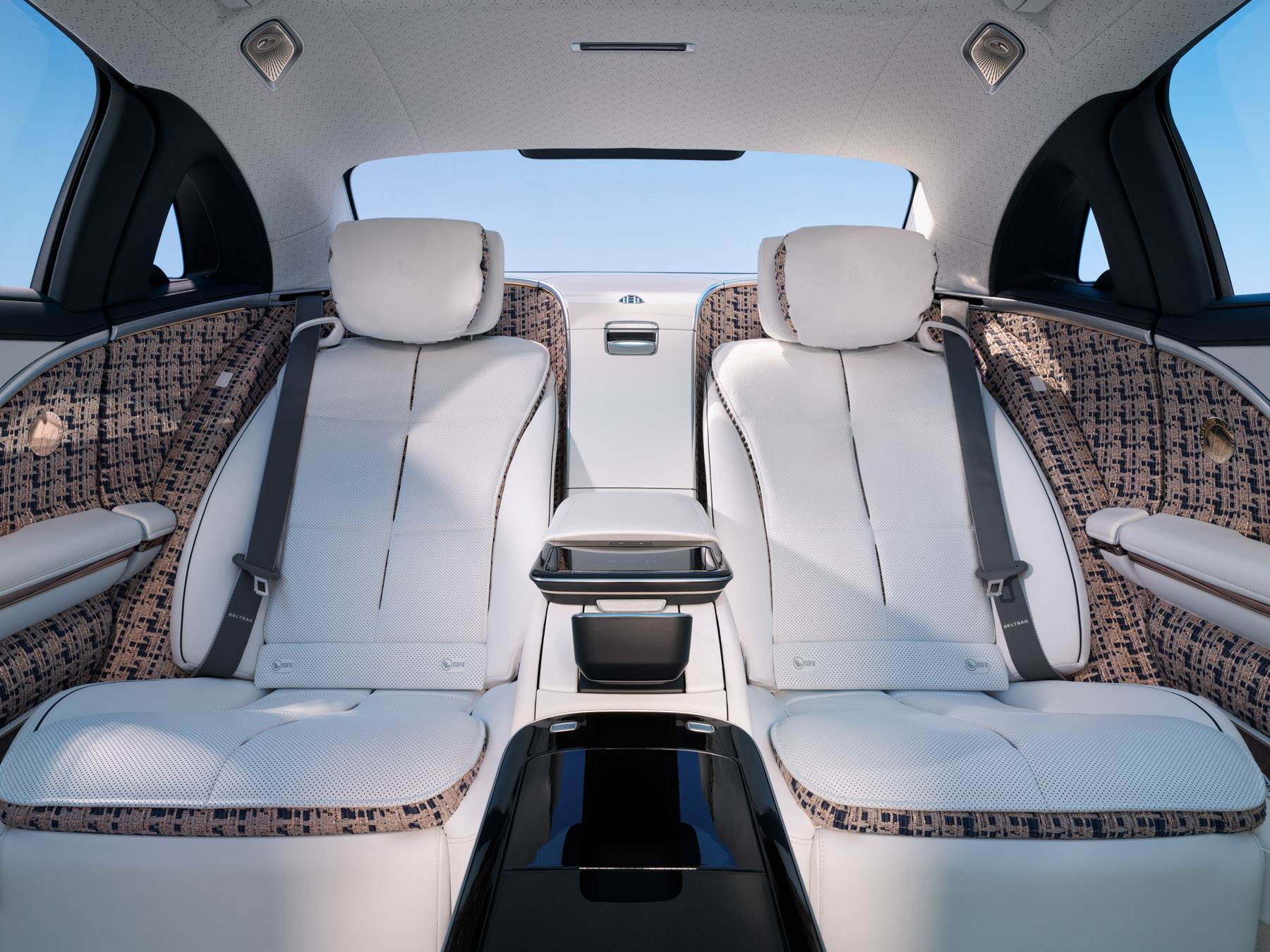 Mercedes-Maybach S 680 Haute Voiture - interior