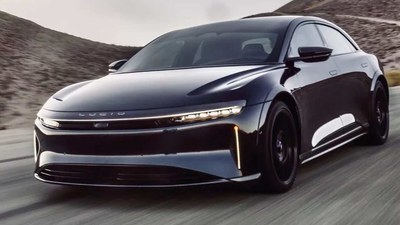 Lucid Air - dynamic