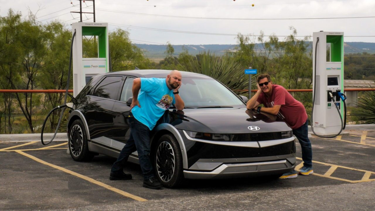 Hyundai Ioniq 5 at Electrify America charger