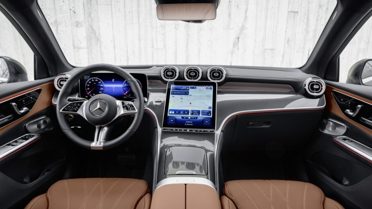 2023 Mercedes-Benz GLC