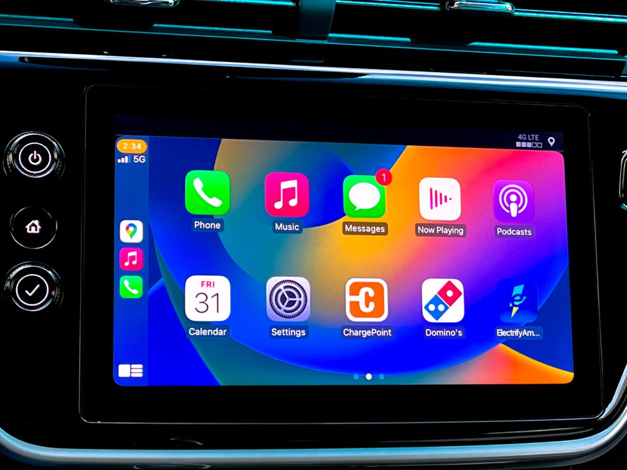 Chevrolet Bolt - Apple CarPlay