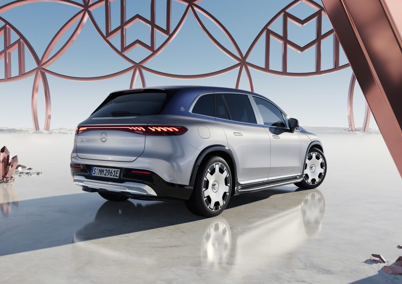 2024 Mercedes-Maybach EQS 680 SUV