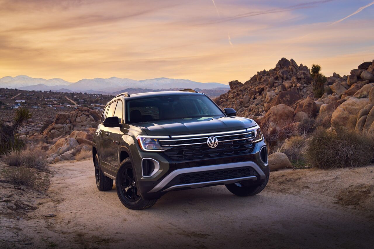 2024 Volkswagen Atlas Peak Edition