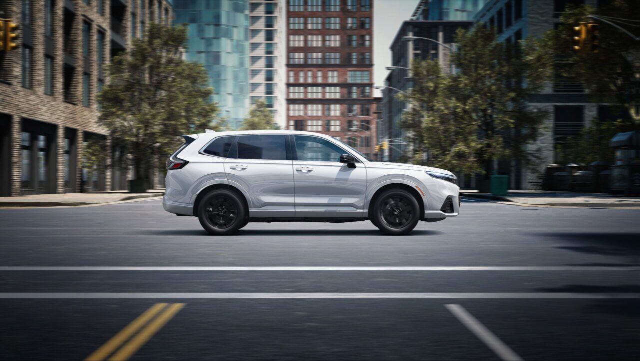 2025 Honda CR-V e:FCEV hydrogen vehicle