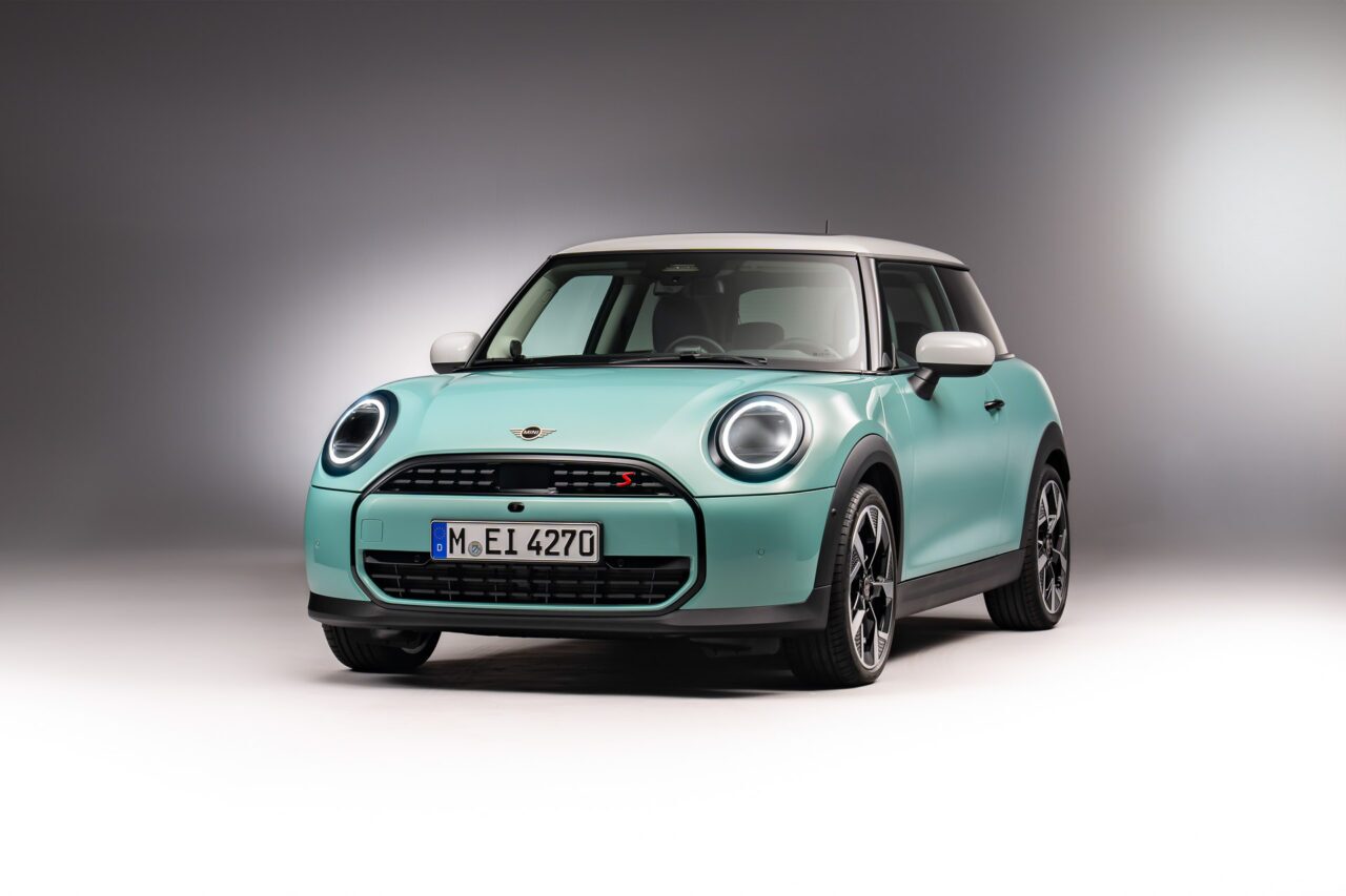 2025 Mini Hatch gas updates - featured
