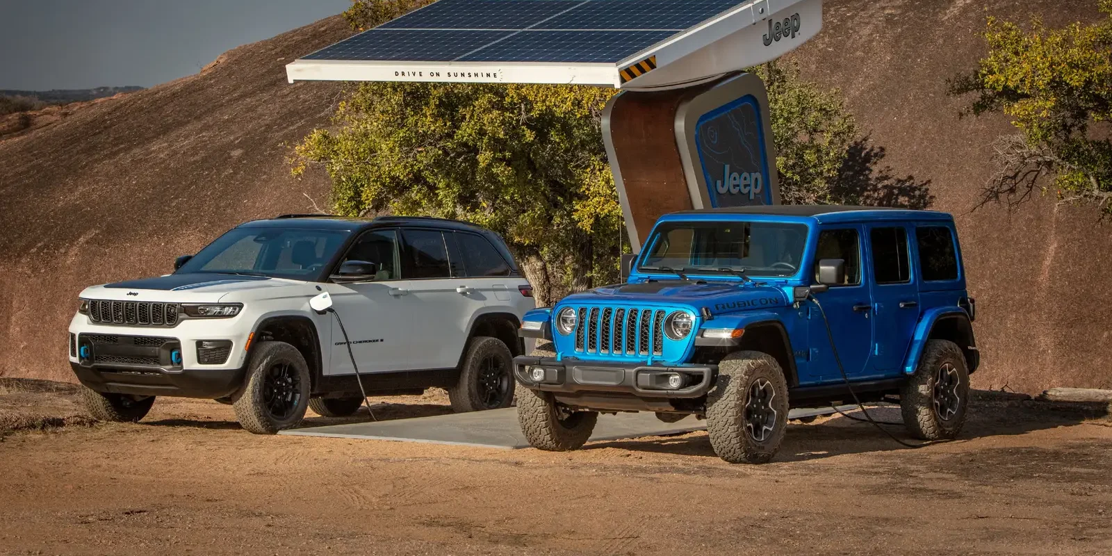 Jeep Wrangler and GC 4xe