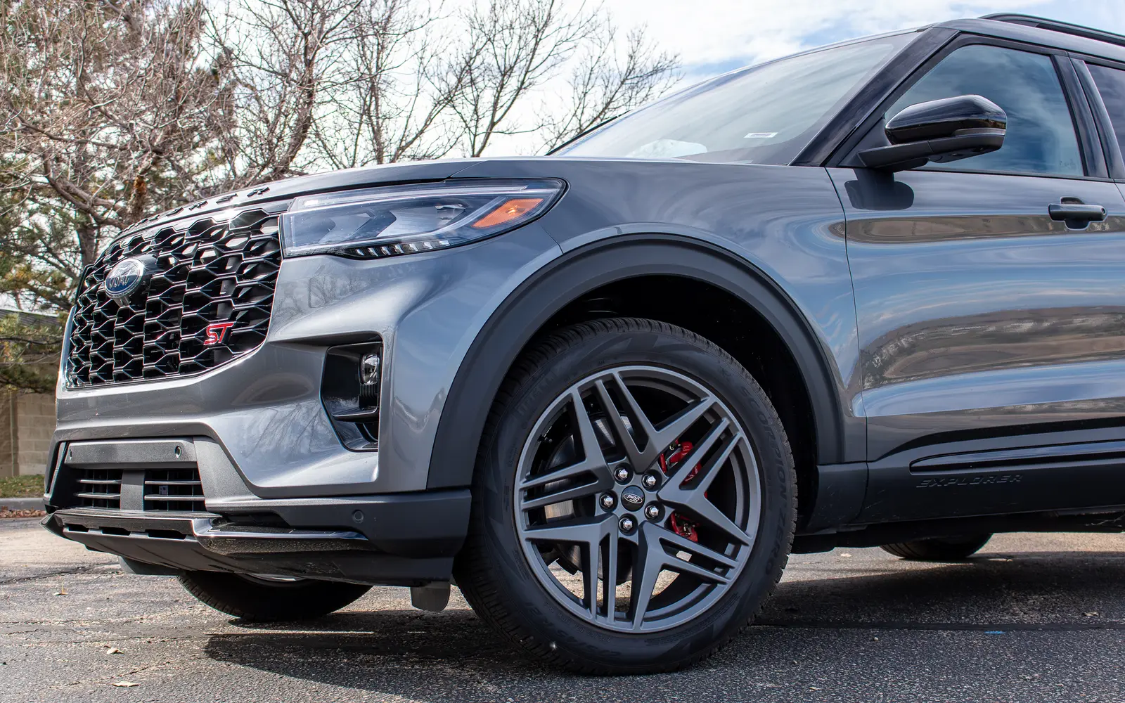 2025 Ford Explorer ST