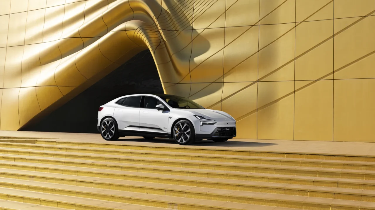 2025 Polestar 4