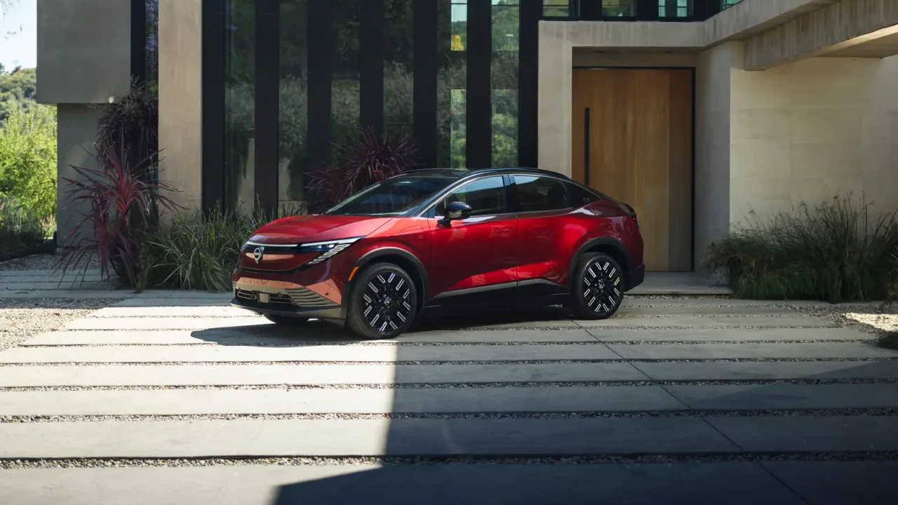 2026 Nissan Leaf - red (hero shot)