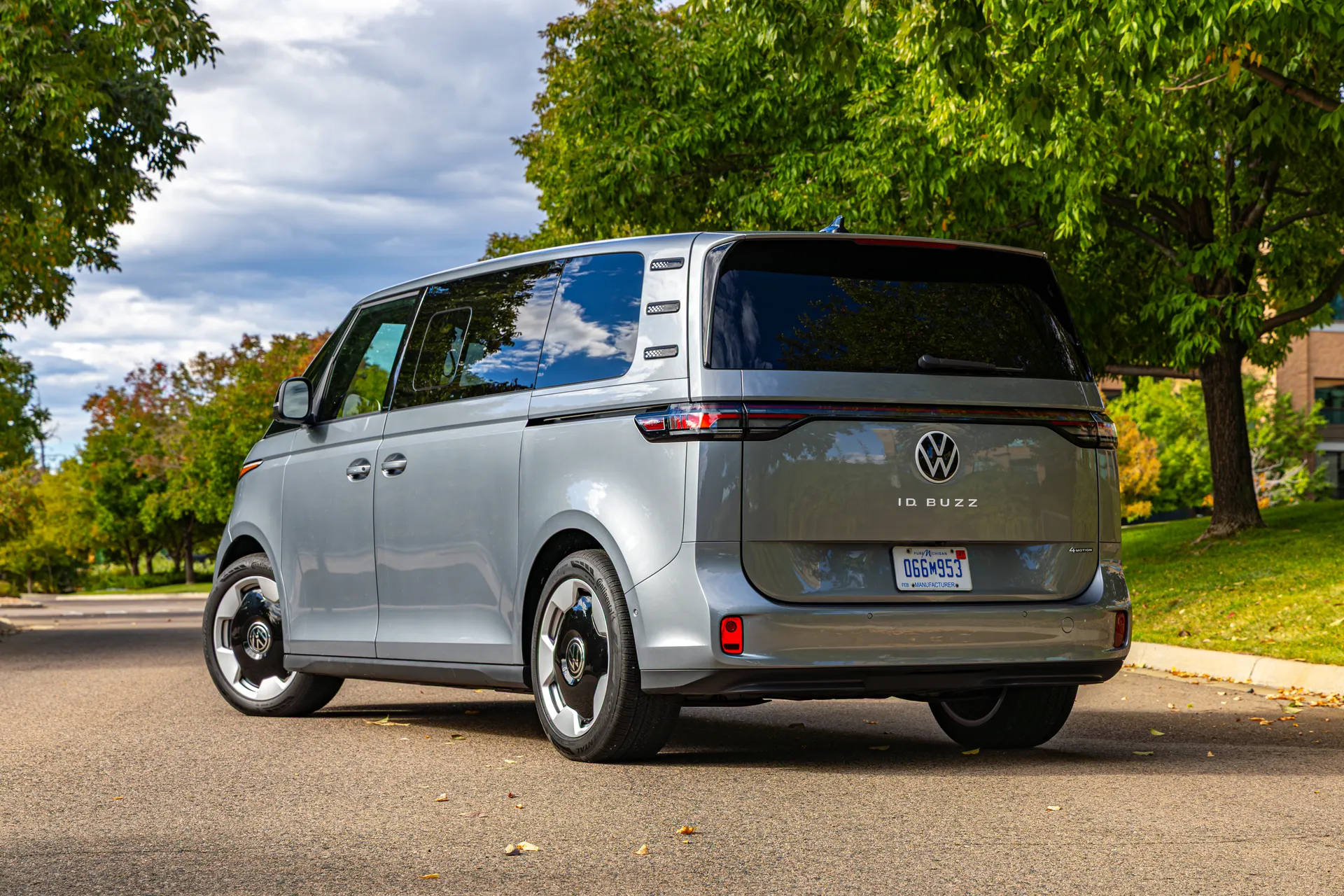 2025 Volkswagen ID. Buzz Pro S Plus review