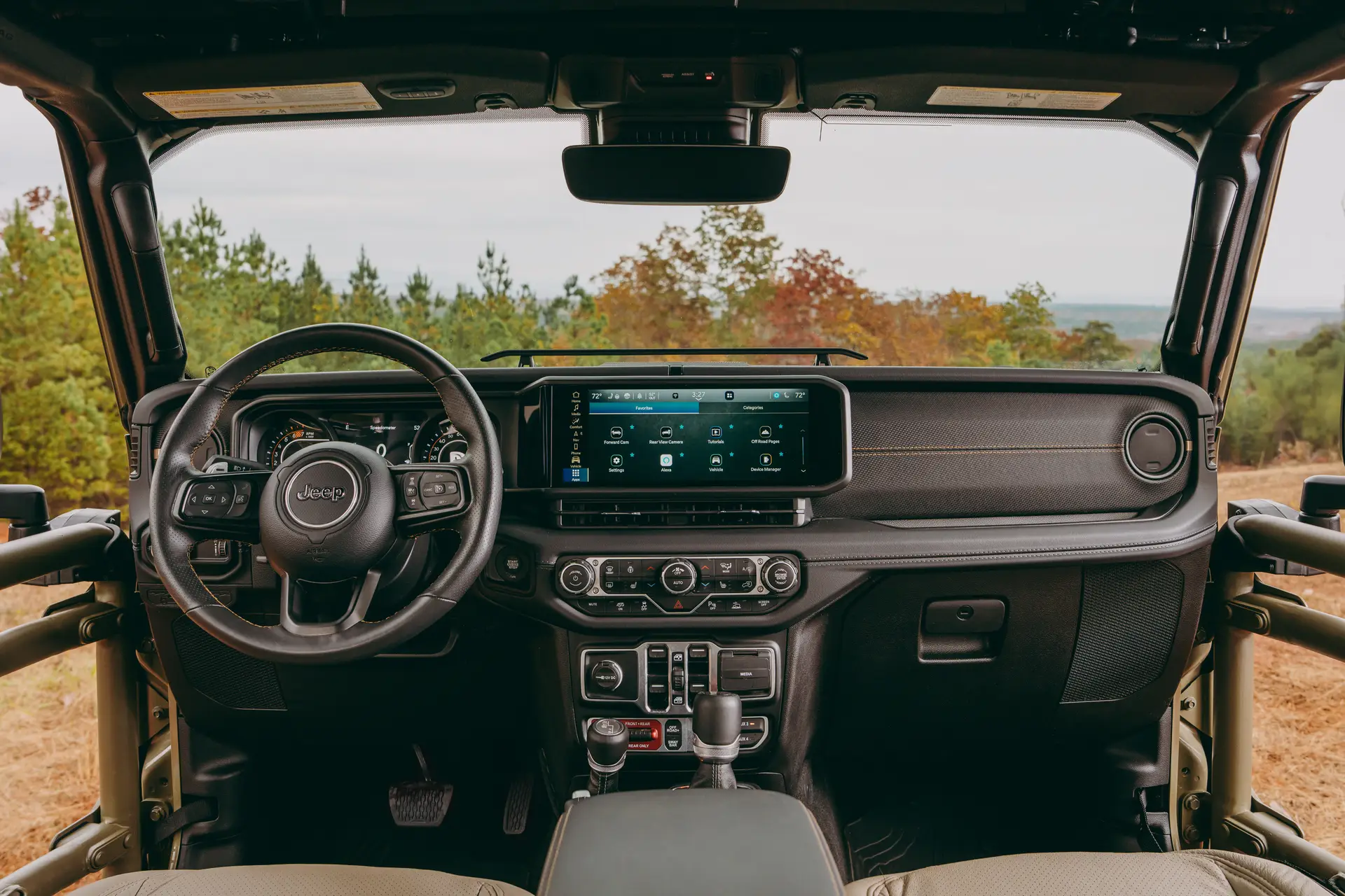 Fox Jeep AUV Commando debut