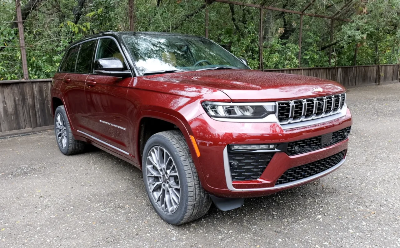 2026 Jeep Grand Cherokee Summit