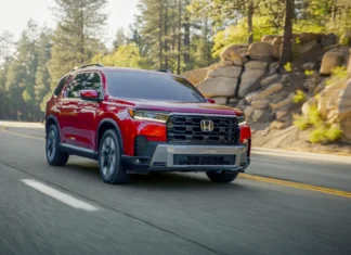 Honda Is Reportedly Considering a Larger Three-Row Pilot to Take on Grand Highlander