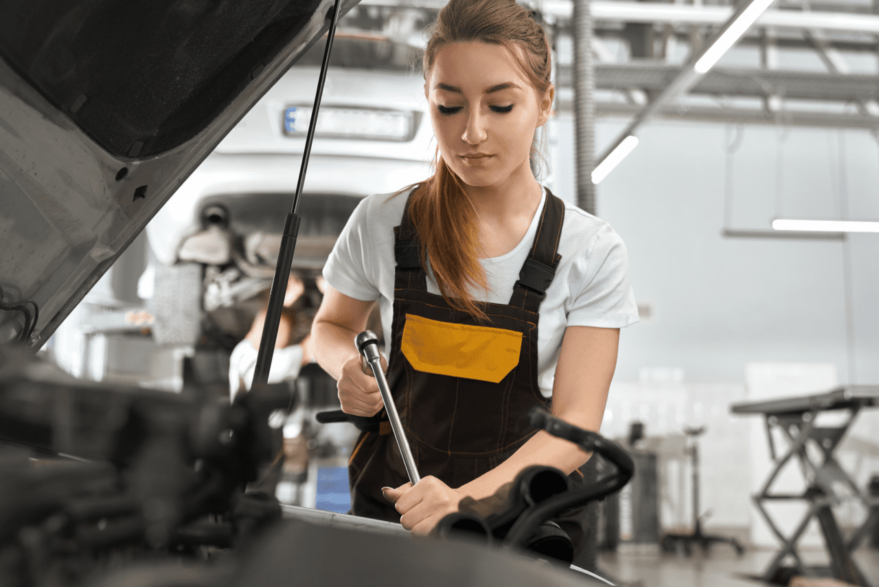 High-Demand Automotive Jobs in the U.S. in 2026: Where Car Enthusiasts ...