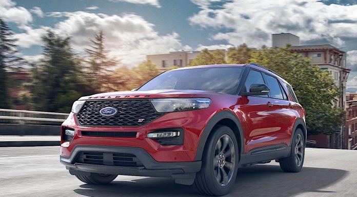 Ford Recalls 604,000 Explorer, Escape, Lincoln Corsair and Aviator SUVs for Defective Windshield Wiper Motors