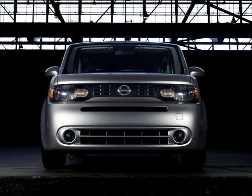 Nissan-cube-front