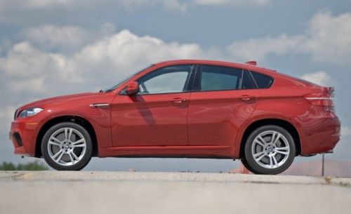 2010-BMW-X6-M-side-570x348