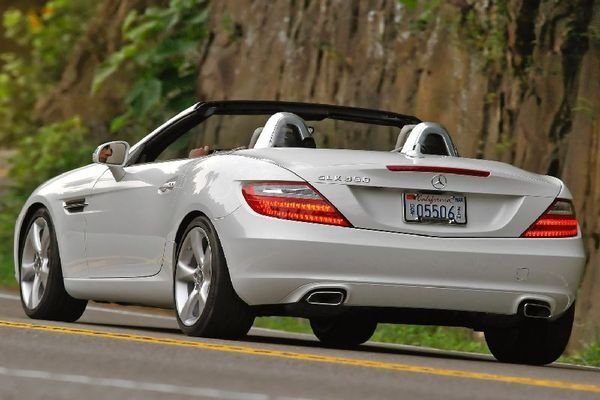 2012-Mercedes-Benz-SLK350-Rear-Side-View