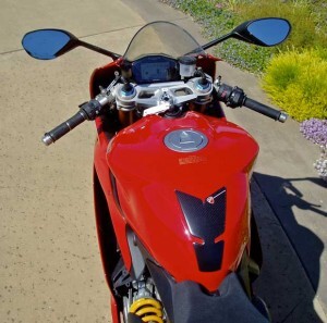 Ducati-Panigale-Cntrls