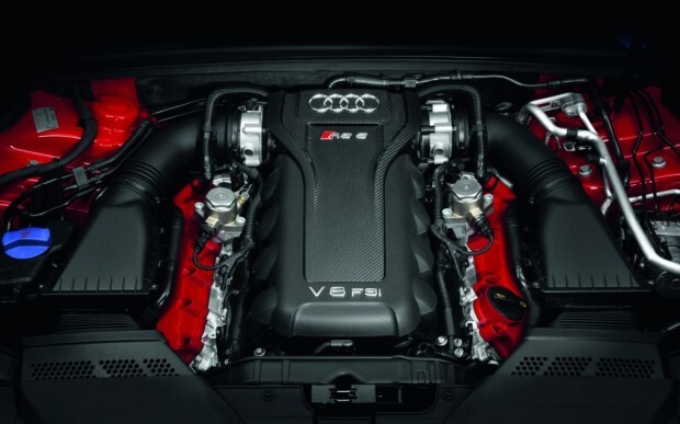 2013-Audi-RS5-engine-1024x640
