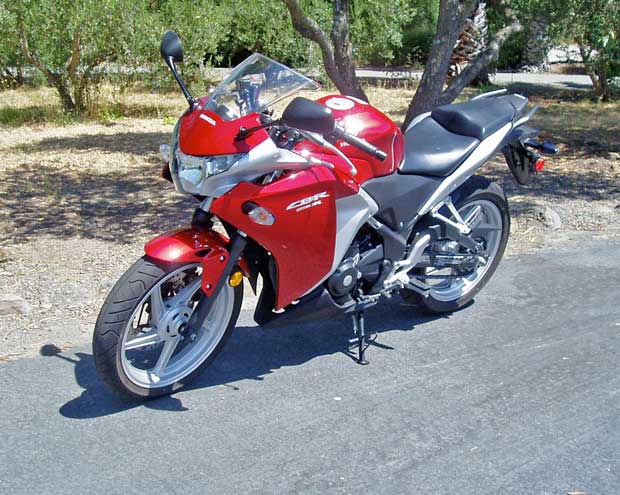 Honda-CBR250R-LSF
