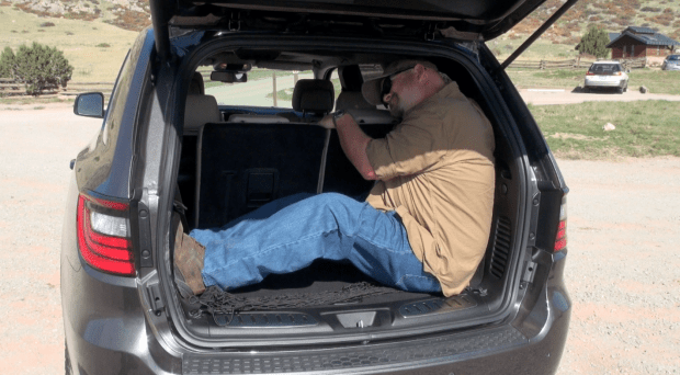 2014 dodge durango trunk space