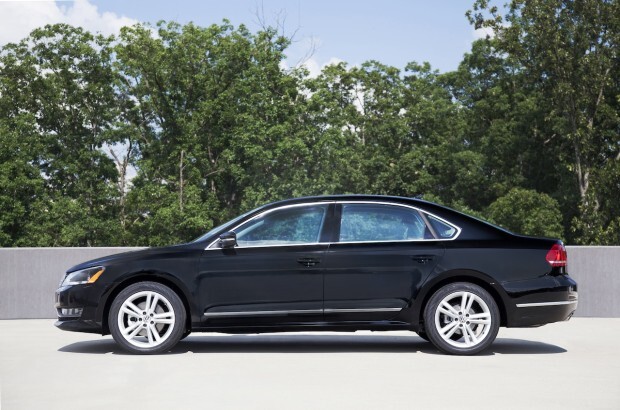 2014_volkswagen_passat_profile
