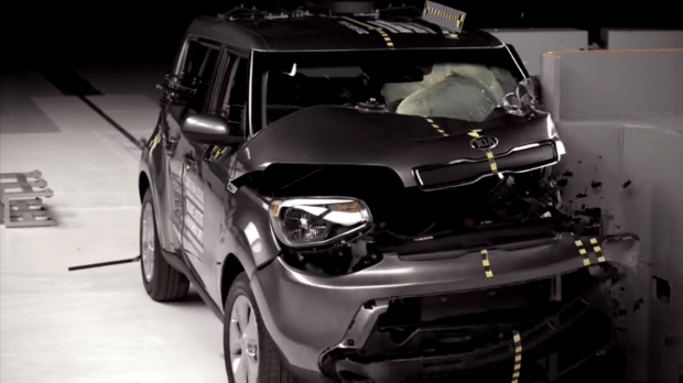 2015 kia soul crash test 3