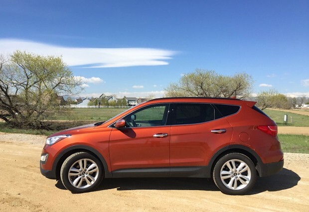 2015-hyundai-santa-fe-wheels