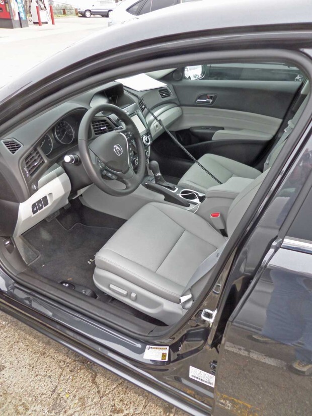 Acura-ILX-Int