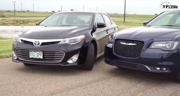 2015 Toyota Avalon vs. 2015 Chrysler 300S
