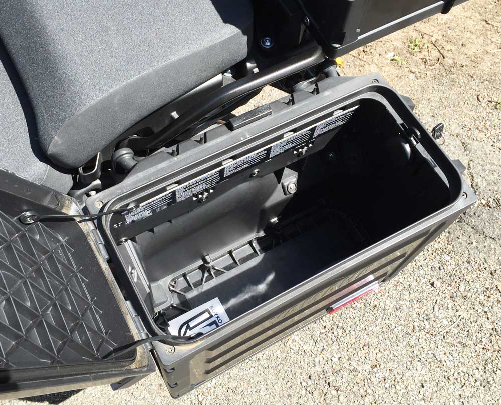 Yamaha-Super-Tenere-ES-BG-Opn