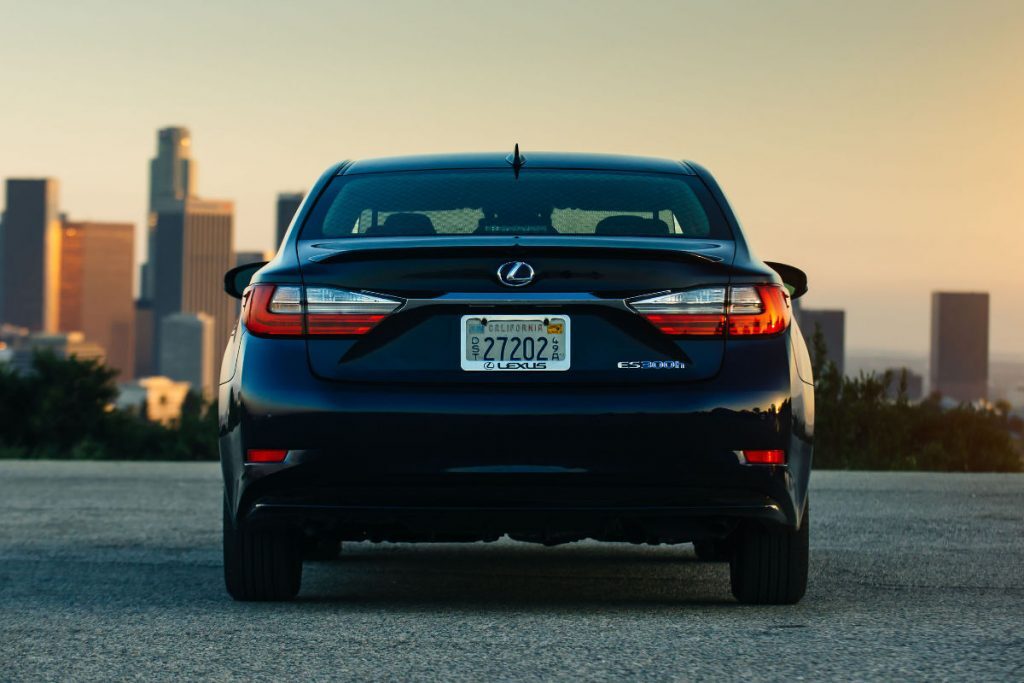 2016 Lexus ES 300h Hybrid